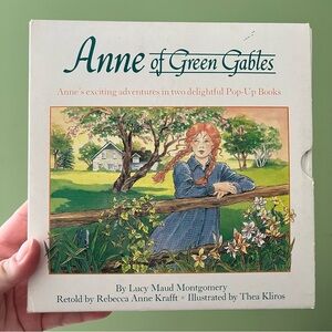 Anne of Green Gables Pop-Up Book Set